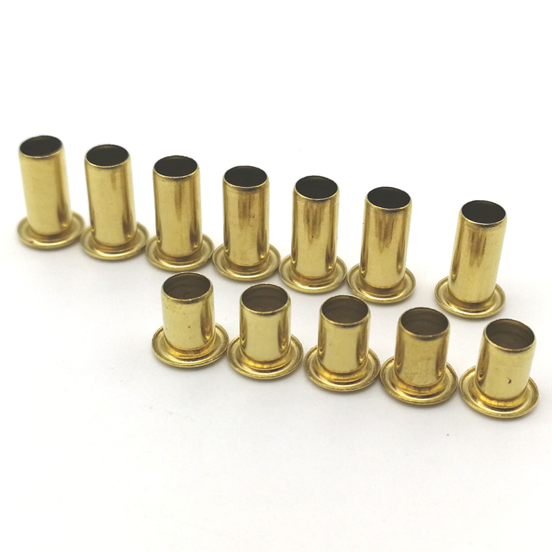 リベットアイレット